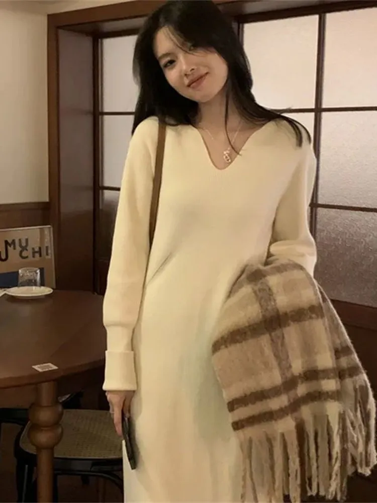 

Japanese Design Knitted Dress Women's Autumn Winter Inner Wear Slim Fit Midi Length Sweater Dress Commute Style V Neck Long S...