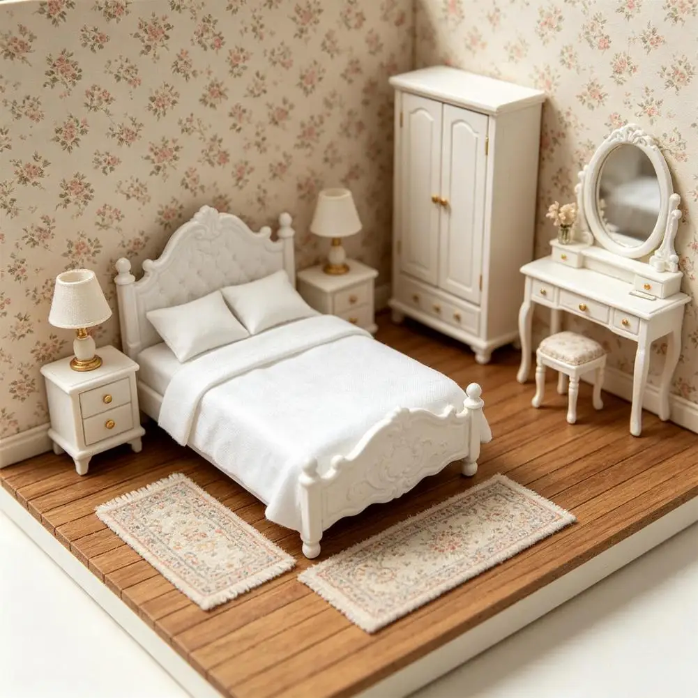 1 12 Scale Bed Miniature Retro Miniature Double Bed Vintage Style Tiny Doll Furniture 1/12 Scale Miniature Bedroom Decoration