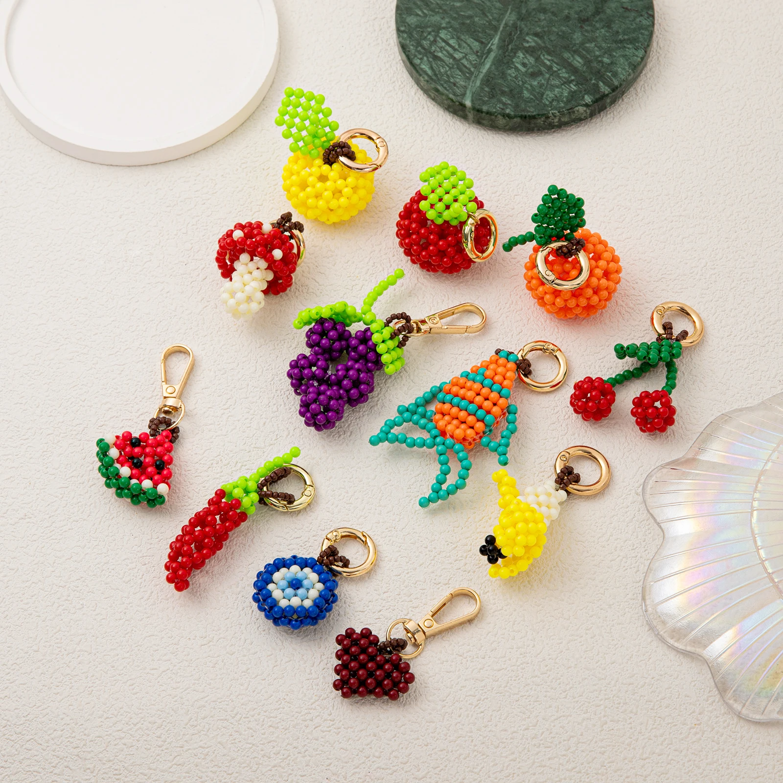 Moda nueva serie de frutas manzana uva cereza sandía DIY colgante encantos para joyería