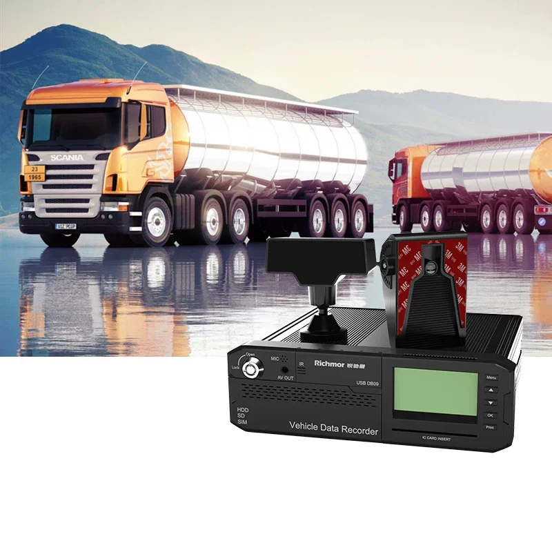 Richmor 8CH 1080P mobile  DVR SD card hard disk ADAS DSM BSD face recognition fatigue detect MDVR for truck bus