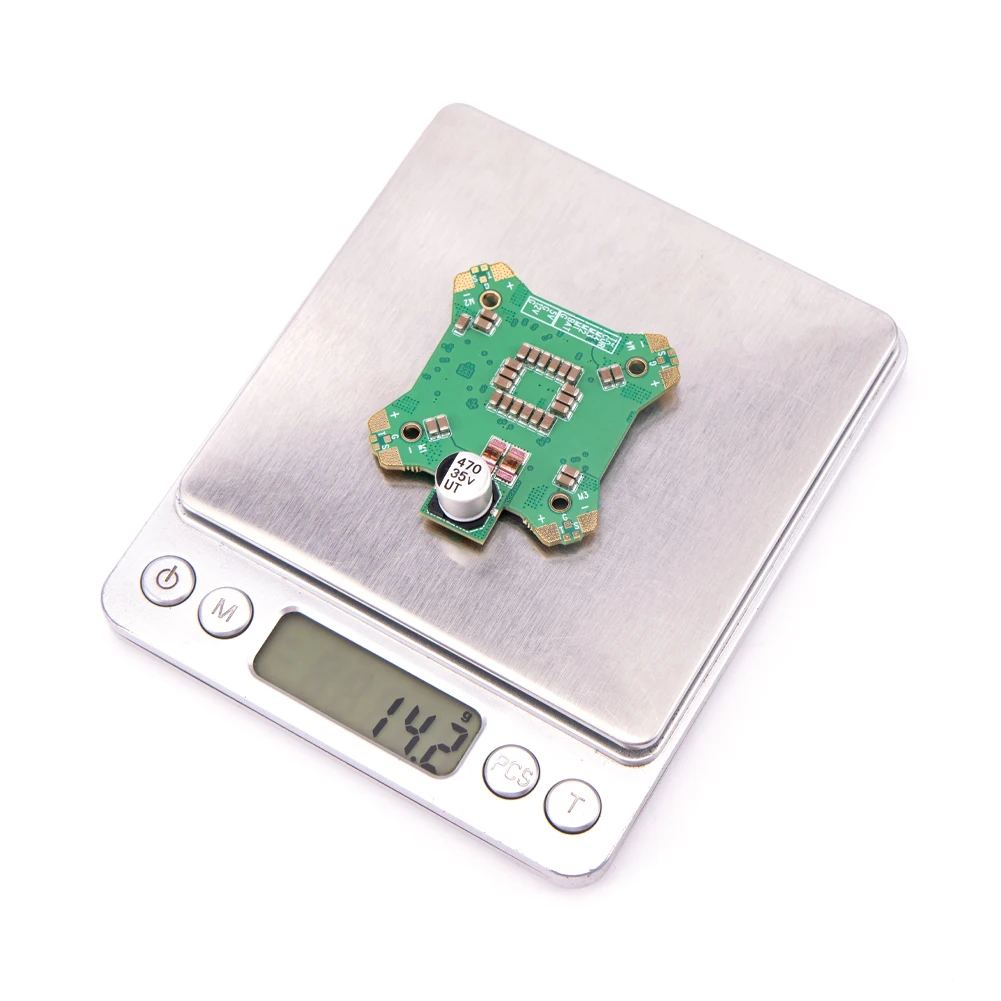 

Iflight Blitz PDB Support for FPV Drones 4-8S LiPo Input with 30.5*30.5mm Mounting Hole Aircraft Parts Suitable for Inch Drones