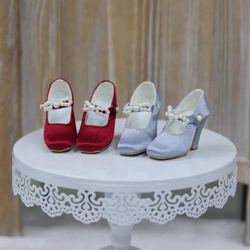 

BJD Doll Shoes 1/3 SD16/GR/ DD Single Buckle Real Silk Toys Daily Elegant Girls Square Pearl Chain High Heels Doll Accessories