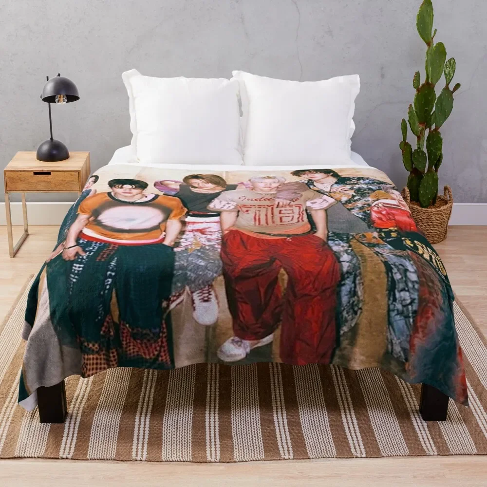 

RIIZE rise and realize kpop group logo Throw Blanket blankets and throws Blankets For Sofas warm winter Luxury St Blankets