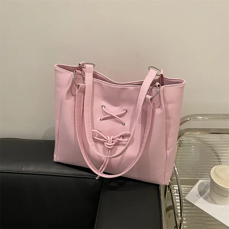 Stylish, simple and large-capacity shoulder bag, soft-faced lace-up bow handbag.