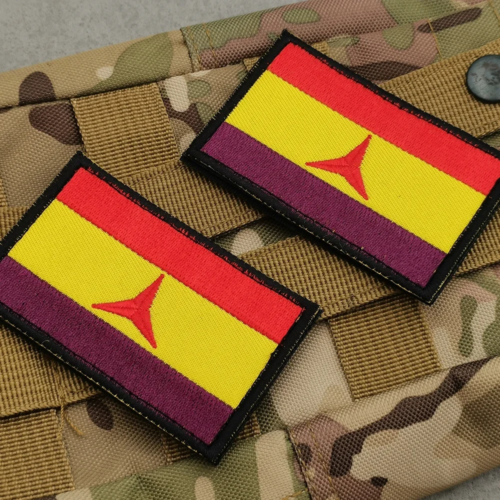 DIY Embroidered Hook And Loop Patches Tricolor Abstract Flag & Double-Star US Design for Jacket Shoulder Sew-on Patches