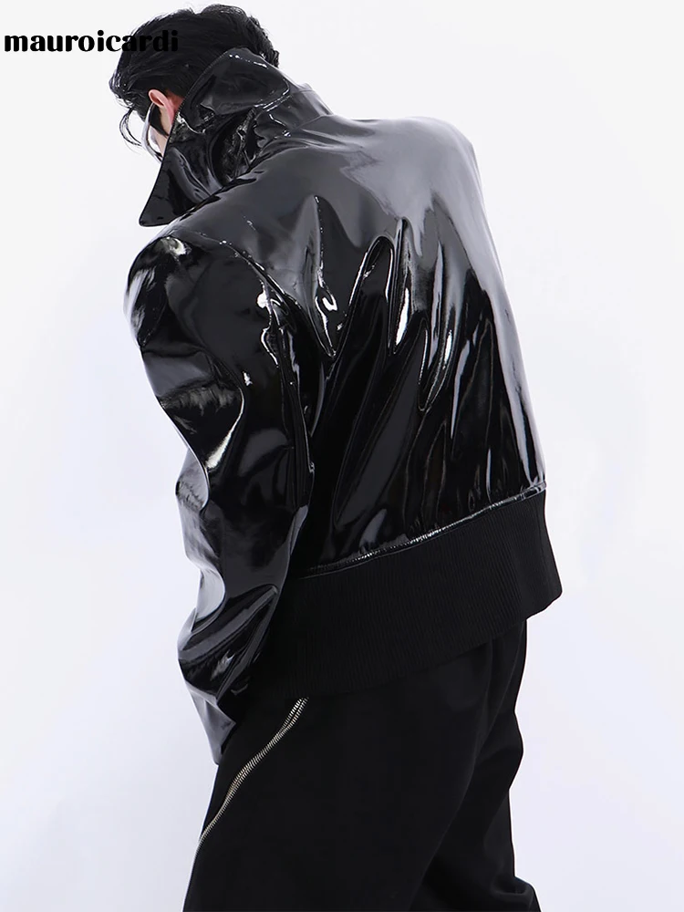 Mauroicardi Spring Autumn Loose Black Shiny Reflective Patent Leather Jacket Men Long Sleeve Zipper Oversized Designer Clothes