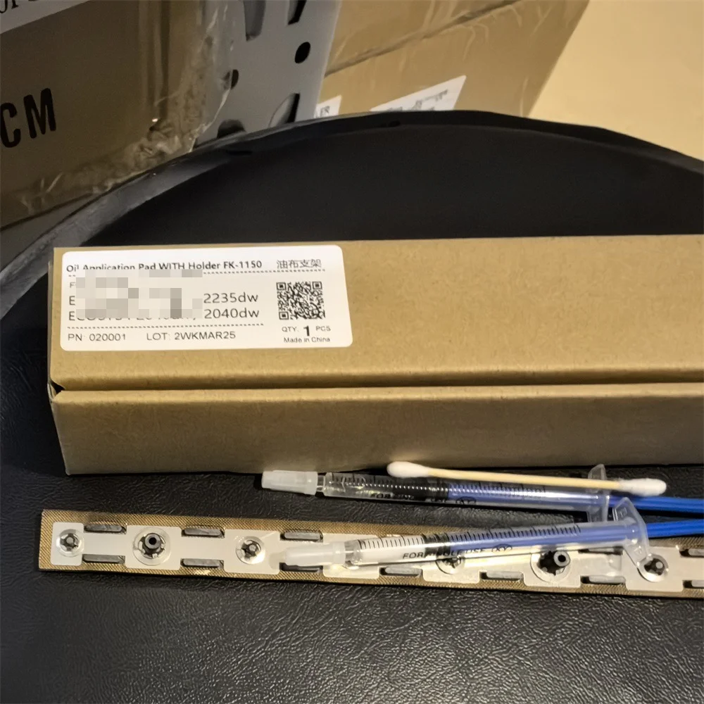 

302RV93050 FK-1150 Oil Application Pad Holder for Kyocera P2040 P2235 P2335 M2040 M2135 M2235 M2540 M2635 M2640 M2735 M2835