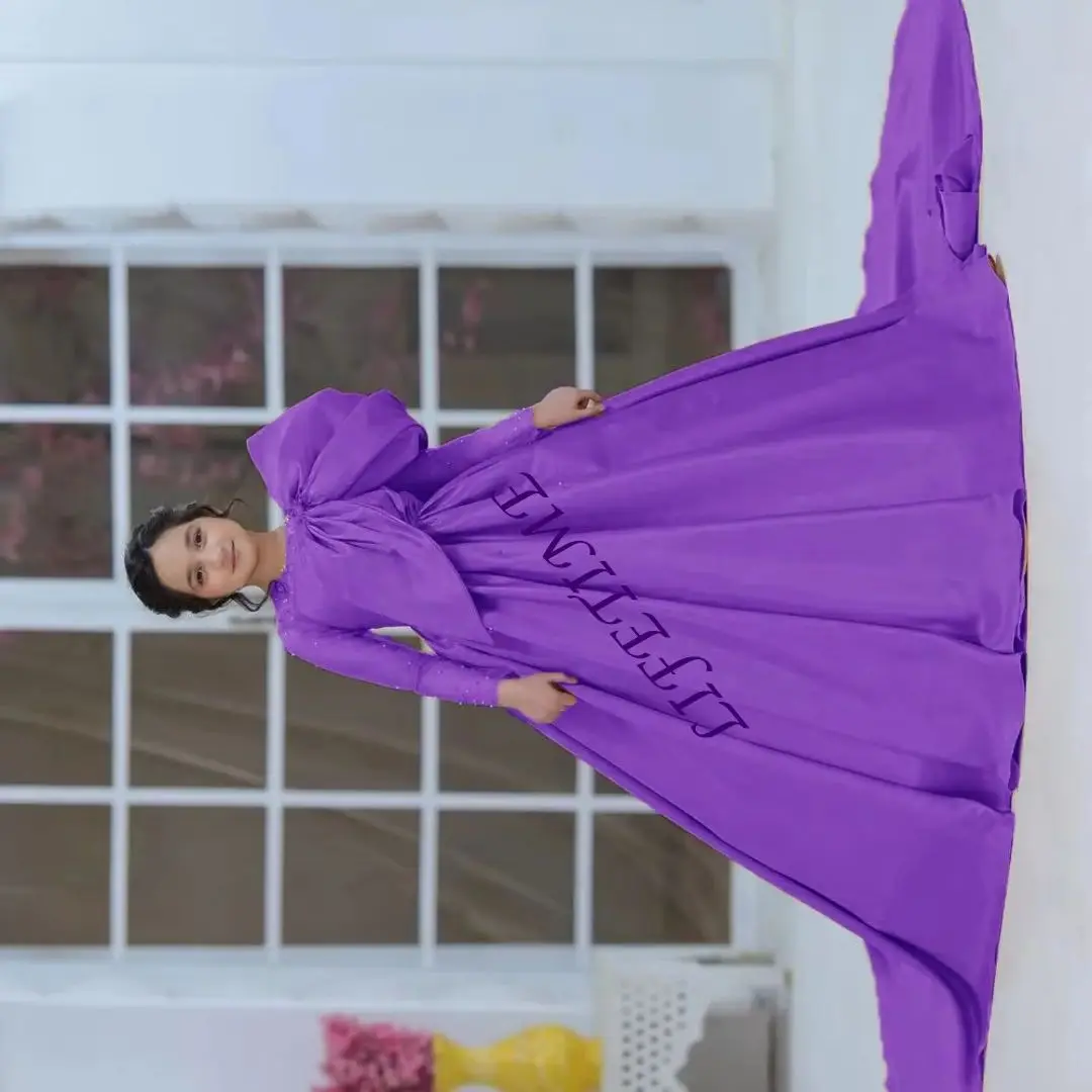 Abito da ragazza di fiore con paillettes a maniche lunghe con fiocco e monospalla, lunghezza del pavimento, abito da comunione con strascico personalizzato