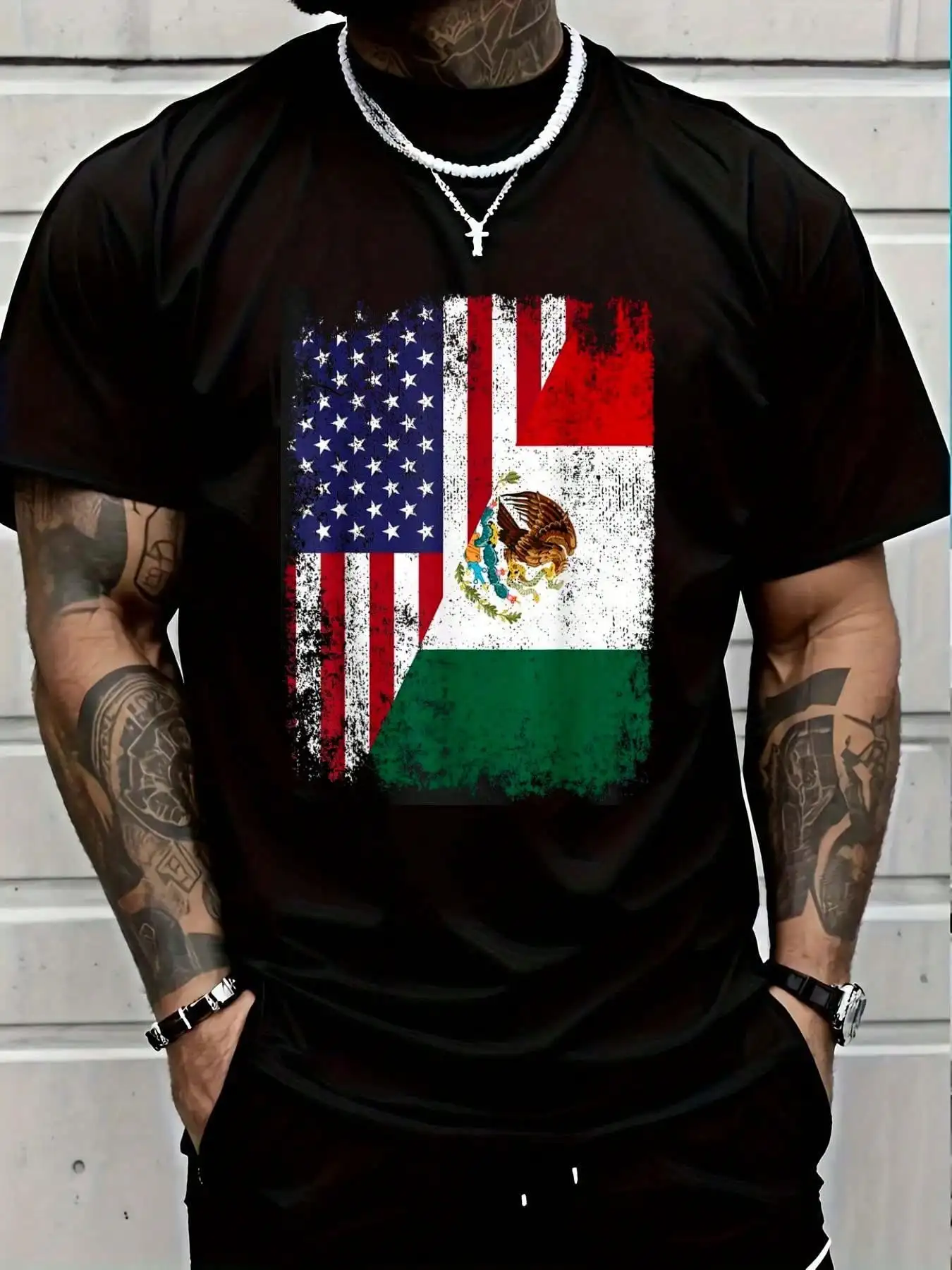 

Футболка с графическим принтом двух национальных флагов - черная хлопковая повседневная футболка для мужчин