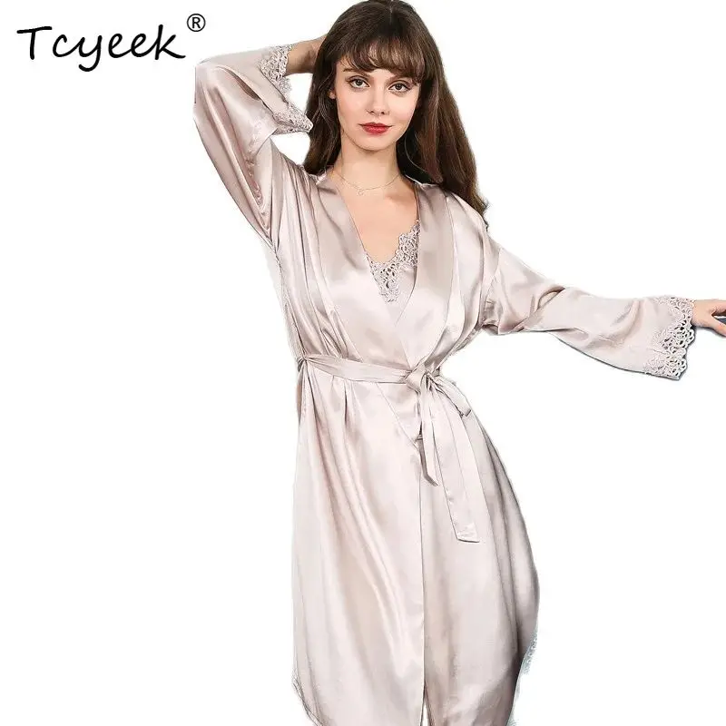 

Tcyeek, 100%Real Silk Sexy Night-robe, Women Long Sleeve Lace, French Breathable Pajamas Robe, 2024 Summer Autumn P47980QC