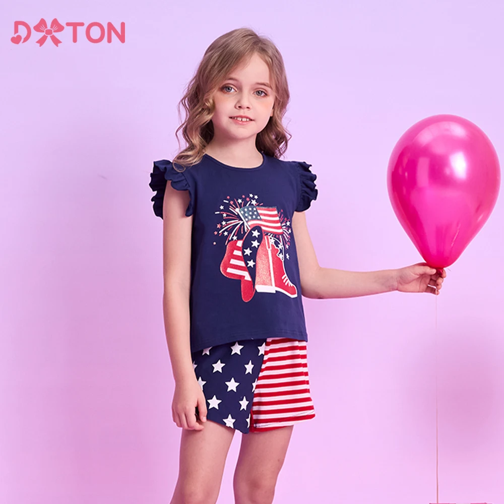 

DXTON 2PCS Children Suit Summer Girls Clothing Set Flying Sleeve Girls Tops with Shorts US Flag Printed Cotton Girls Costumes