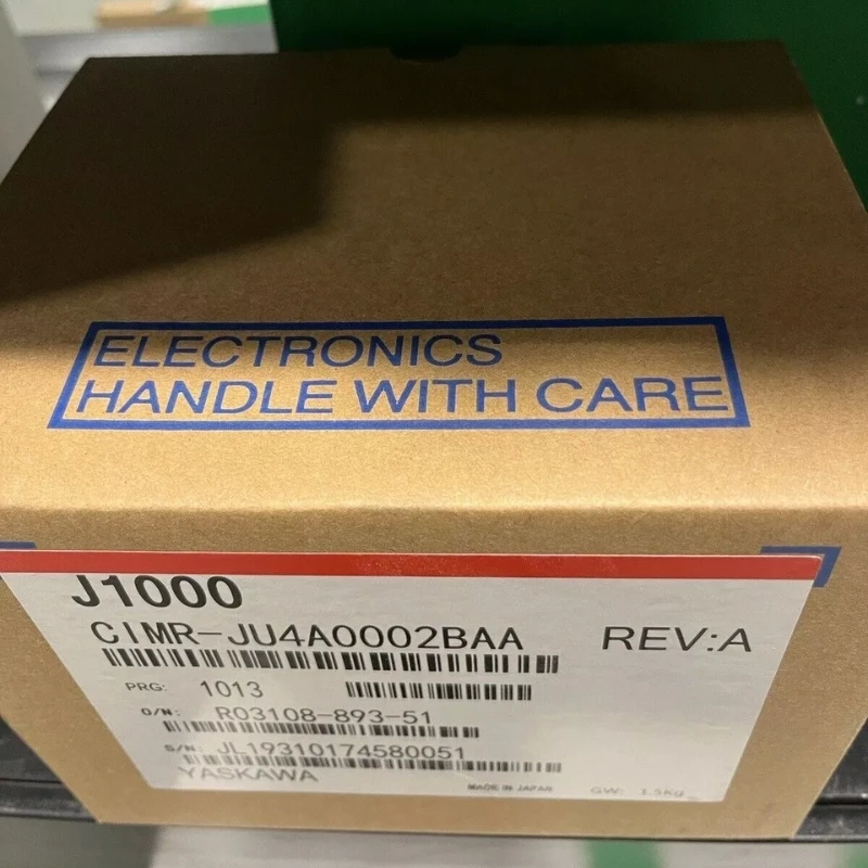 

New CIMR-JU4A0002BAA Yaskawa Inverter 1 Year Warranty In Stock