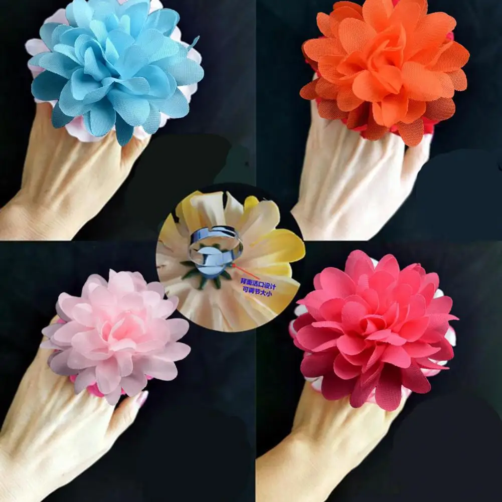 2pcs Creative Props Ring Flower Creative Hand Flowers Essential Ring Dance Props Finger Flower Ring Jisoo Hand Shake Flower