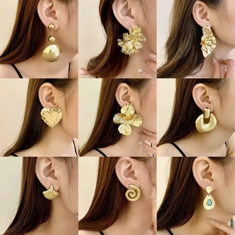 

Ele Geometric Flower Stud Earrings for Women Titanium Alloy Faion Jewelry Simple mat Design Silver Needle