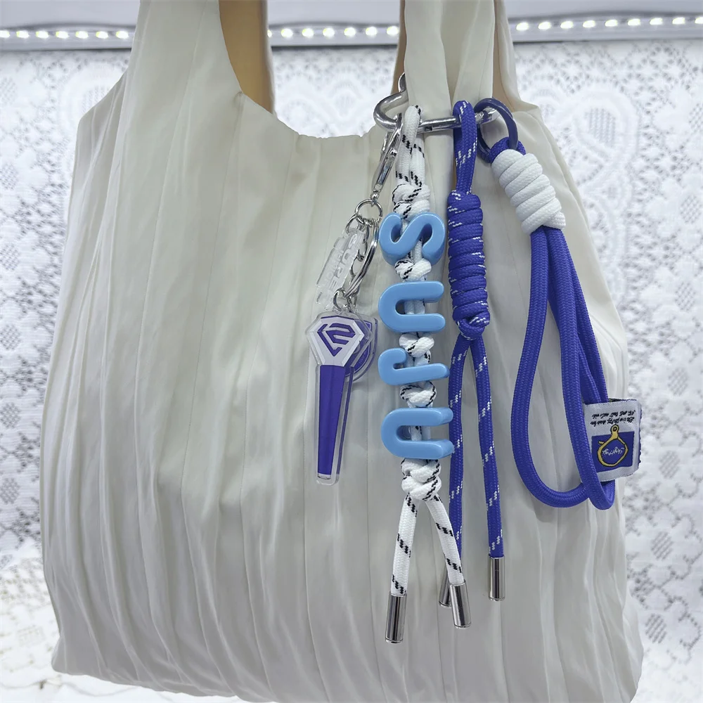

Kpop Idol SUPER JUNIOR Периферия Веревочный брелок ручной работы Брелок для рюкзака Leeteuk Heechul Siwon Eugene Donghaan Yesung Fans Gift