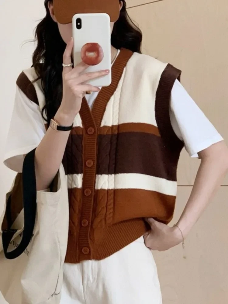 

Y2k Aesthetic Women Streetwear Patchwork Sweater Waistcoat Sleeveless Single Breasted Sweater Vest New Grunge V-neck Pull Femme