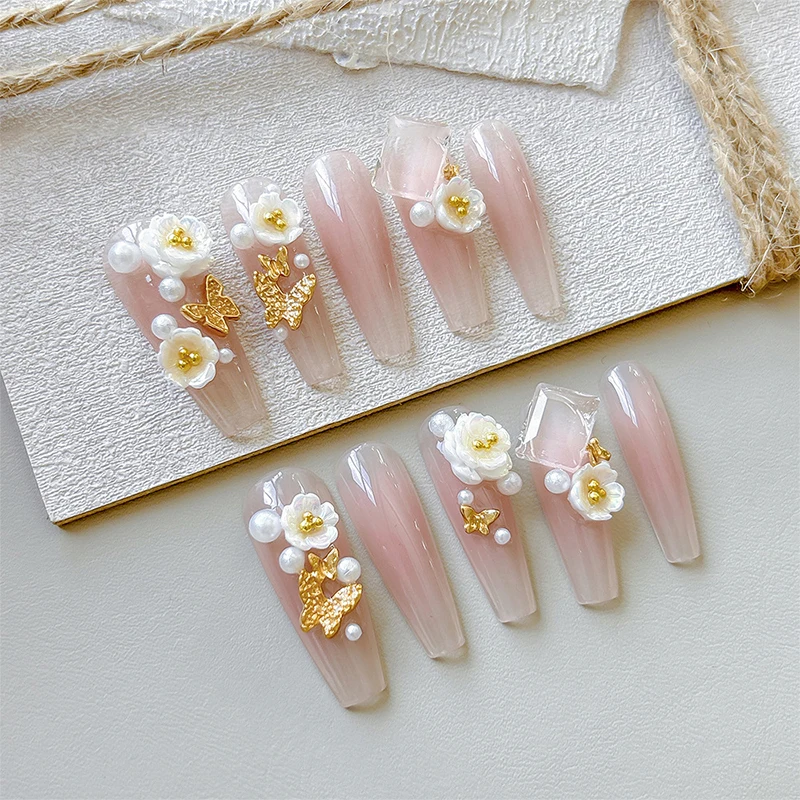 Colorido Aurora Flor Branca 3D Encantos do prego, Shell do mar, brilhante Floral, Borboleta Nail Art Decorações, DIY Manicure Nail Supply, 50pcs