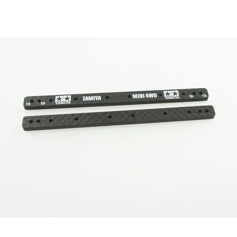 

2pcs 3mm carbon stick HG carbon 15497 reinforcing Plate for 13/19mm roller for tamiya mini 4wd racing car 1/32 scale