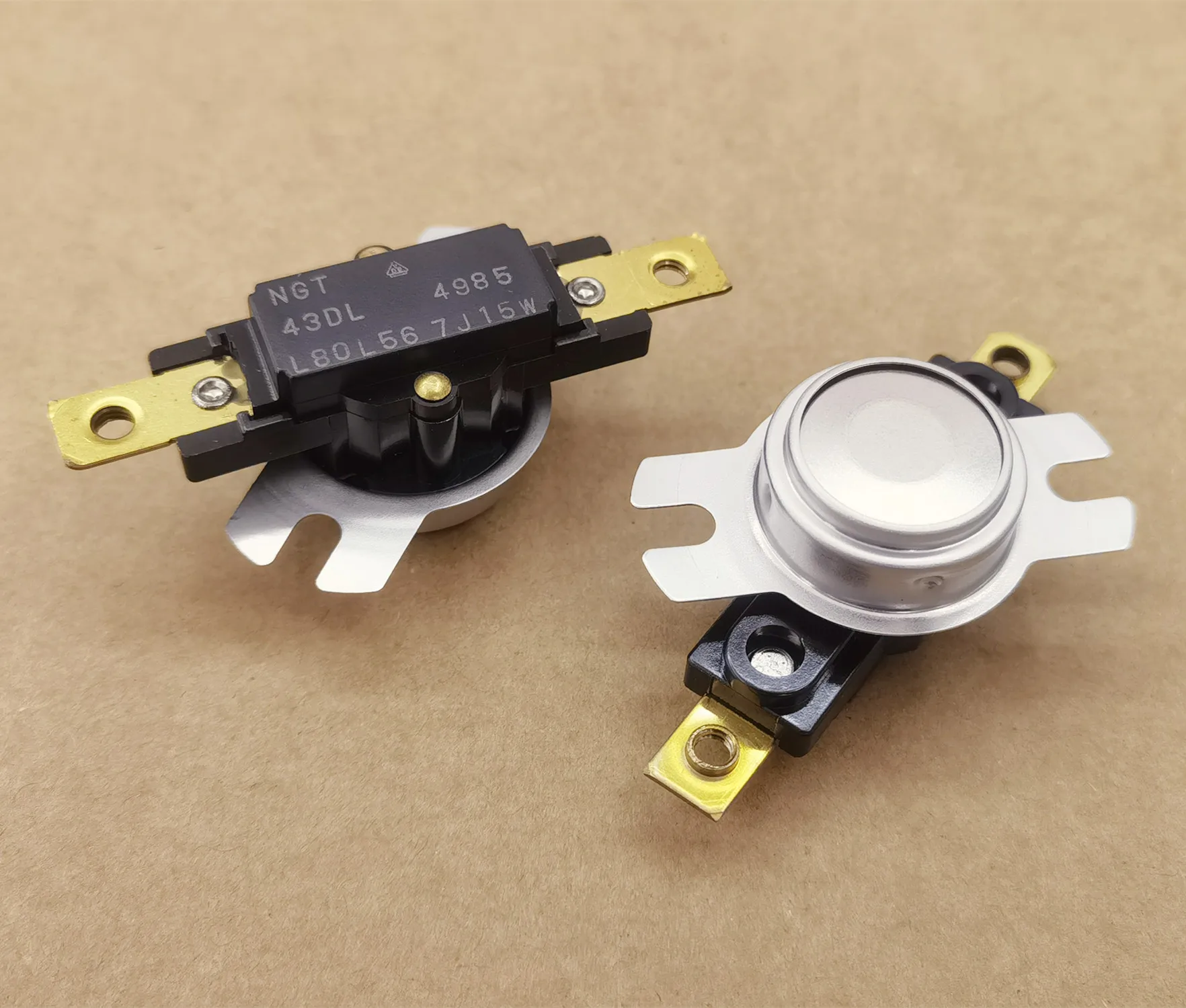 Original new 100% 43DL thermostat L80L56 7J15W silver contact temperature thermal jump switch