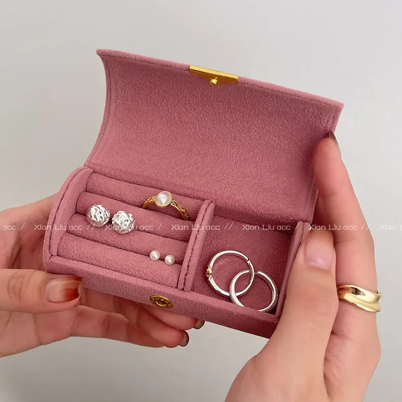 

Mini Portable Jewelry Box 2024 New Fashion Senior Jewelry Storage Box Girls Travel Portable Earrings Storage Box Makeup Bags