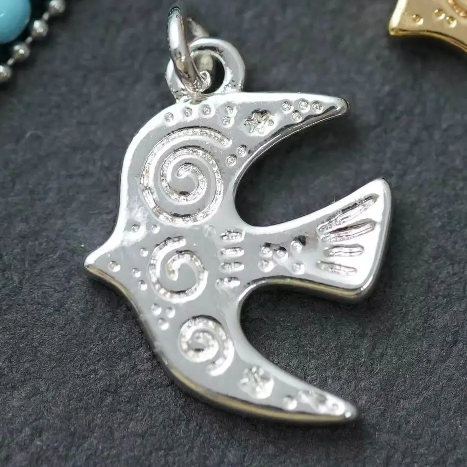 1pcs Copper-plated Gold Ethnic Style Pattern Totem Animal Pendant Charms For Jewelry Making DIY Bracelet Accessories Findings