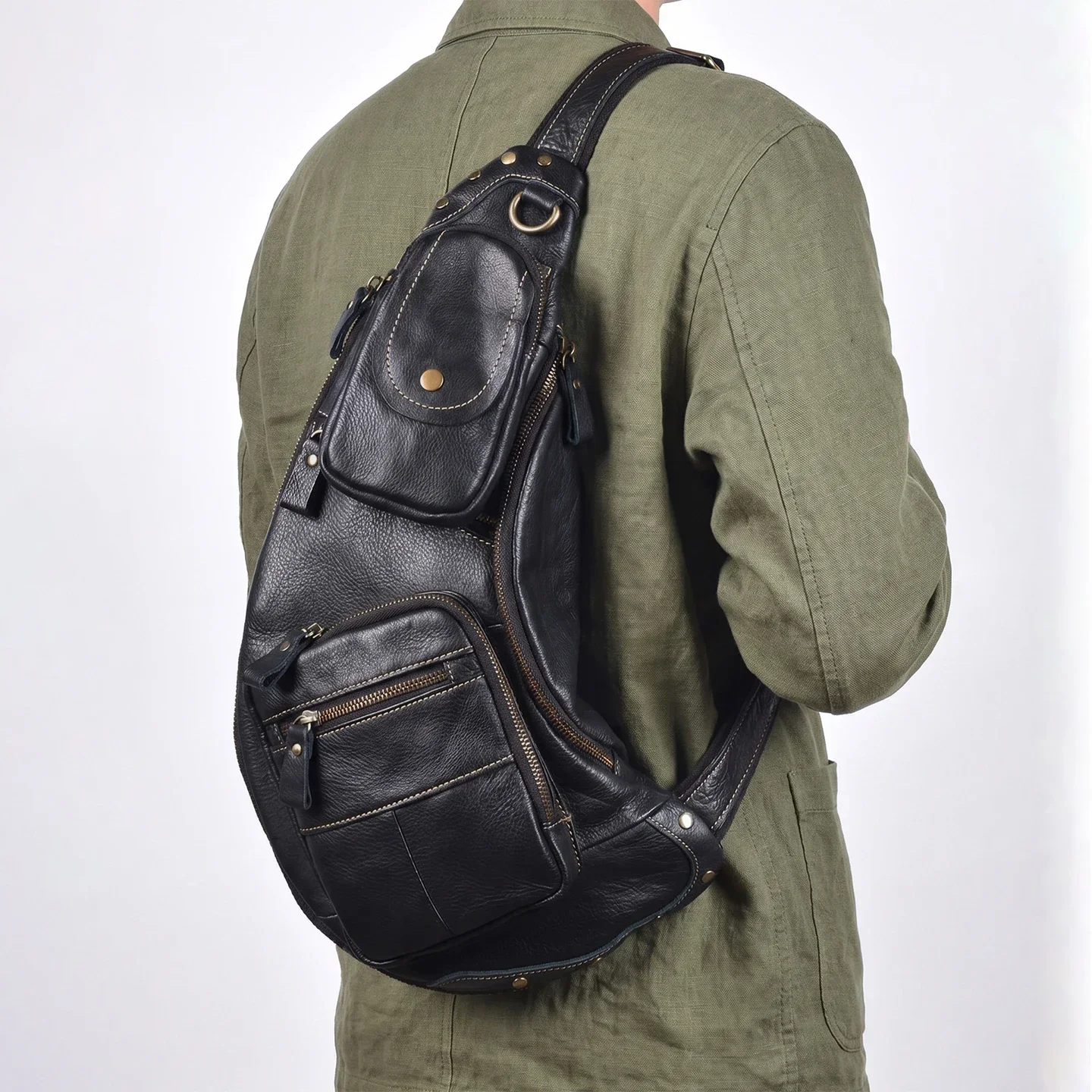 Vintage Genuine Cowhide Leather Sling Chest Bag Multifunctional Cycling Crossbody Bag Portable Business Travel Front Chest Pack