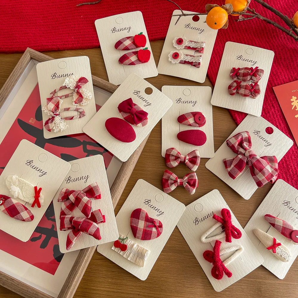 Hair Clips Winter New Red Plaid Geometric Bow Shape Premium Smooth Inner Edge Girls Hair Decor for Back Head Broken Hair