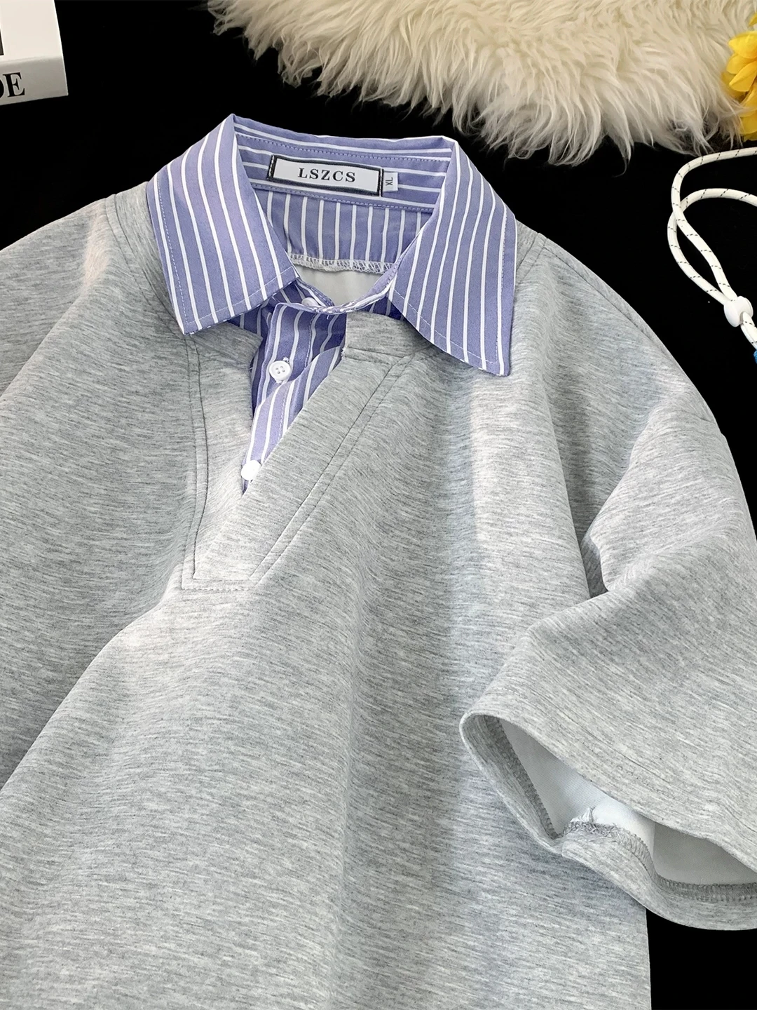 

Retro Hong Kong Sle Striped irt Collar ort Sve T-irt Women's Loose Versatile Fake Two-Piece College Sle Top