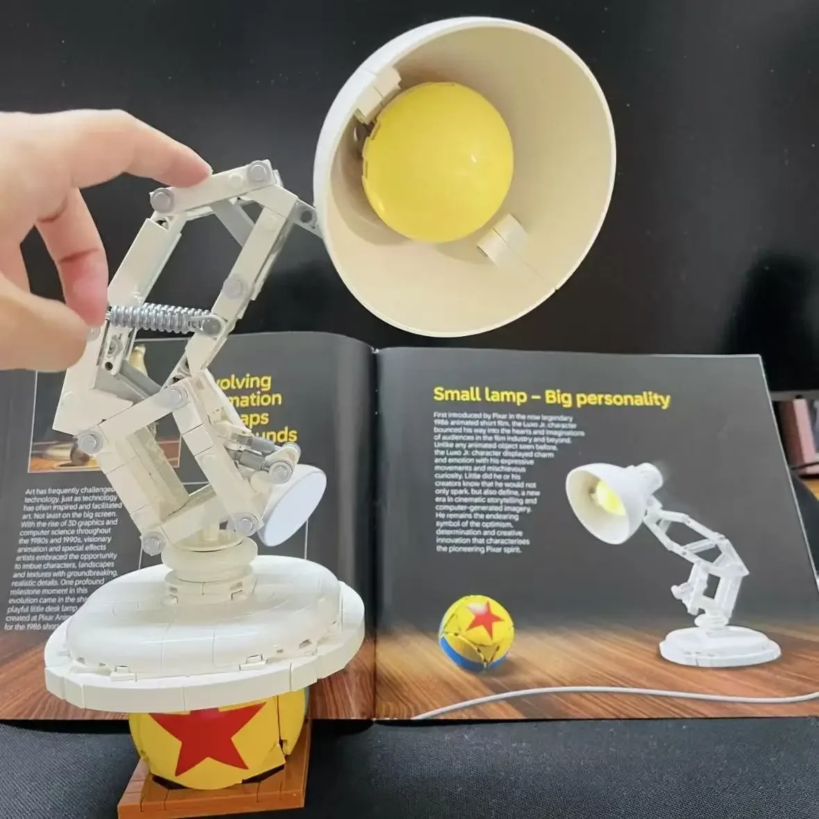 MINISO Diseny 613Pcs FIT Legoing 21357 Ideas Lamp Room Decor Building Blocks Creative  Bricks Toys Christmas Birthday Gift