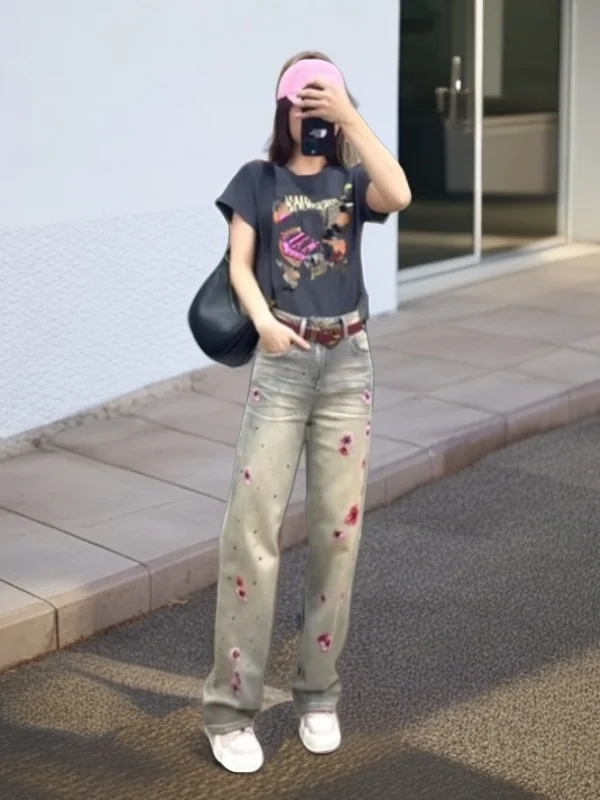 

High Waist Embroidered Rhinestone Sakura Straight Leg Casual Jeans Wide Leg Pants Women's Pants 2026 Spring New Sle