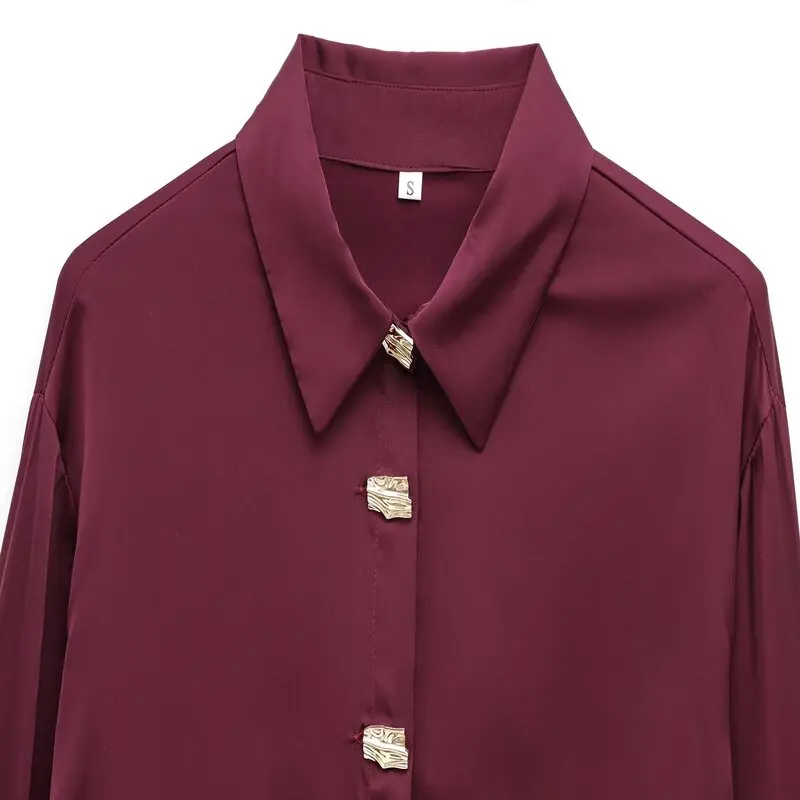 ฤดูใบไม้ผลิ 2025 ผู้หญิง irt Design Sensation Gold ปุ่มตกแต่งผ้าไหมซาตินเนื้อหลวม Fit ยาว Sve ความยาวปกติ