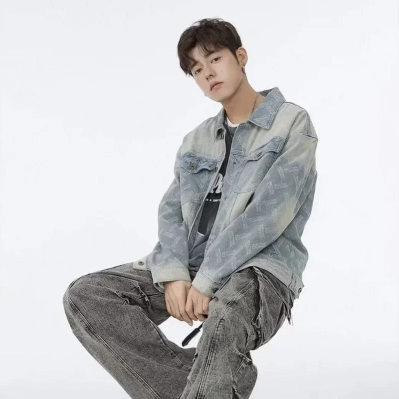 Men's Fashion Vibe Style Hip Hop Jean Jacket Loose Fit Style Texture Denim Coat Jacquard Weave Design Vintage Jean Outerwear