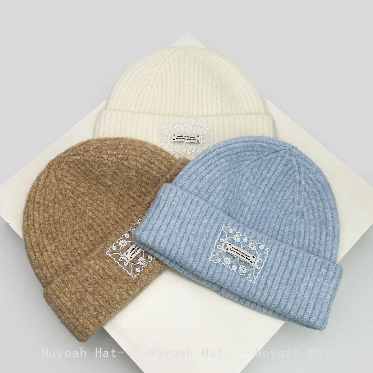 جديد إمرأة الكورية الدانتيل التصحيح رسائل أفخم قبعات منسوجة دافئة بسيطة موضة في الهواء الطلق بيني عادية تنوعا ins التزلج الحلو