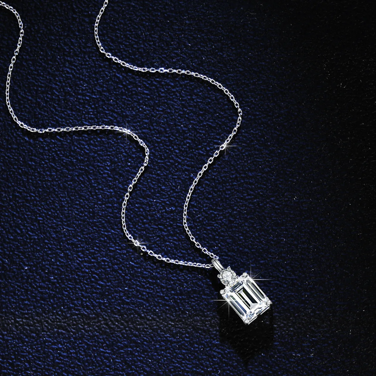 S925 Sterling Silver Necklace Female Emerald Cut Mozzarella Diamond Square Full Diamond Collarbone Chain