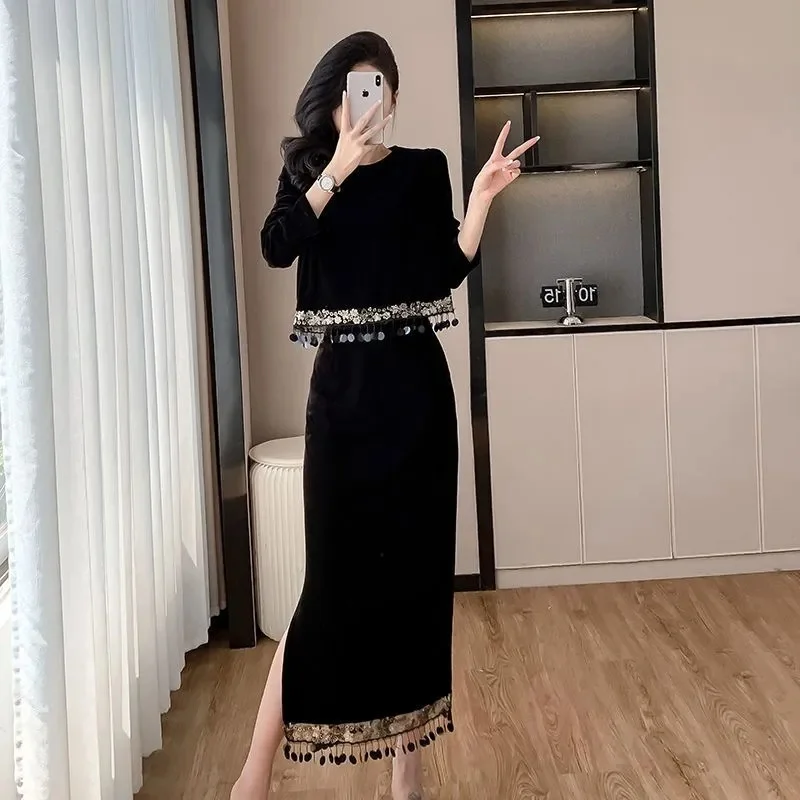 Advanced Women Fashion Suit Maxi Skirt Ladies Splicing Together Velvet Tops Skirts Autumn Winter Female Tassels Sets Long Skirts