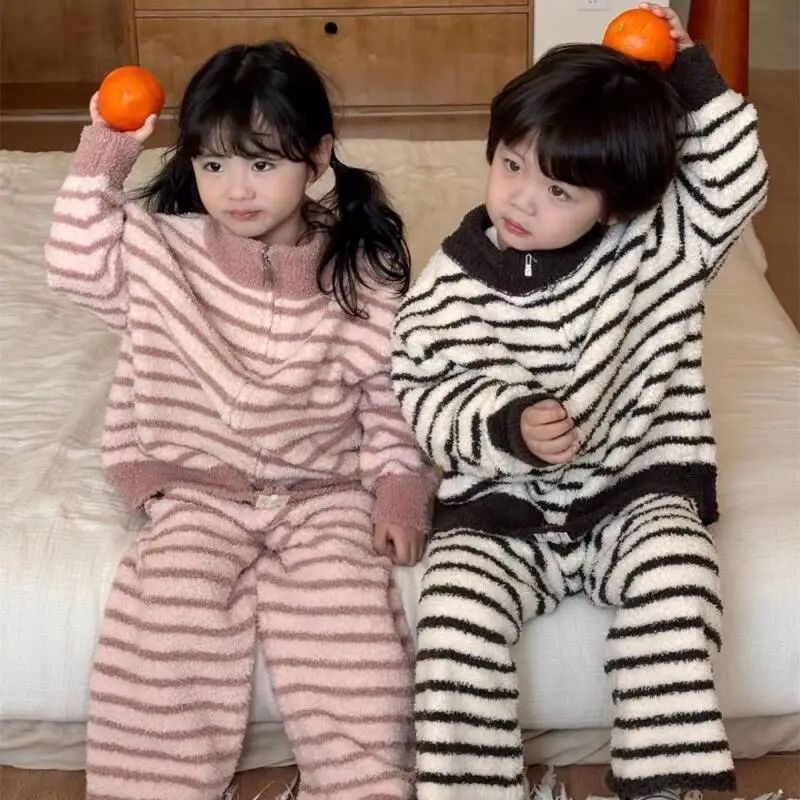 

Детские фланелевые пижамные комплекты в полоску для девочек и мальчиков, кавайная одежда для отдыха, теплая осенне-зимняя домашняя одежда, верхняя одежда, детский подарок, новинка