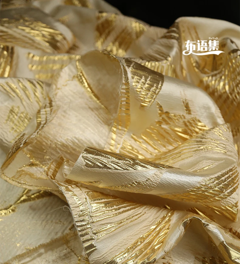 Gold 3D Embossed Texture Jacquard Fabric Gilt Brocade Satin Silhouette Jacket Handmade DIY Clothing Designer Fabric for Sewing