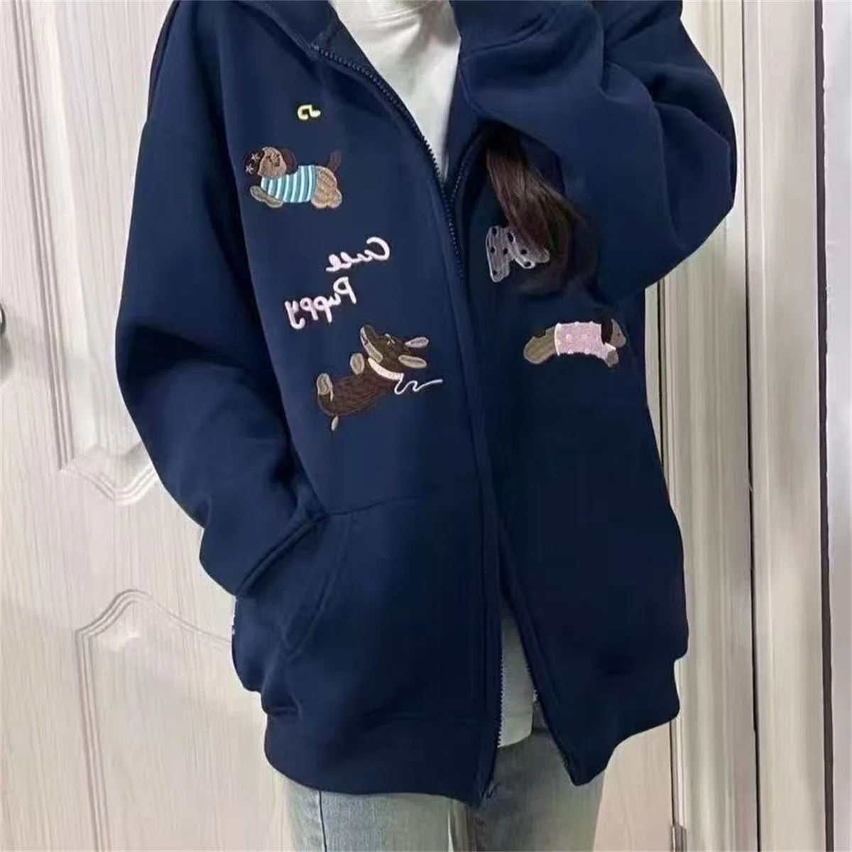 봄과 가을용 얇은 패션 트렌드 캐주얼 윈드 2025 신상 귀여운 소녀 강아지 프린트 포켓 후드 탑 긴팔