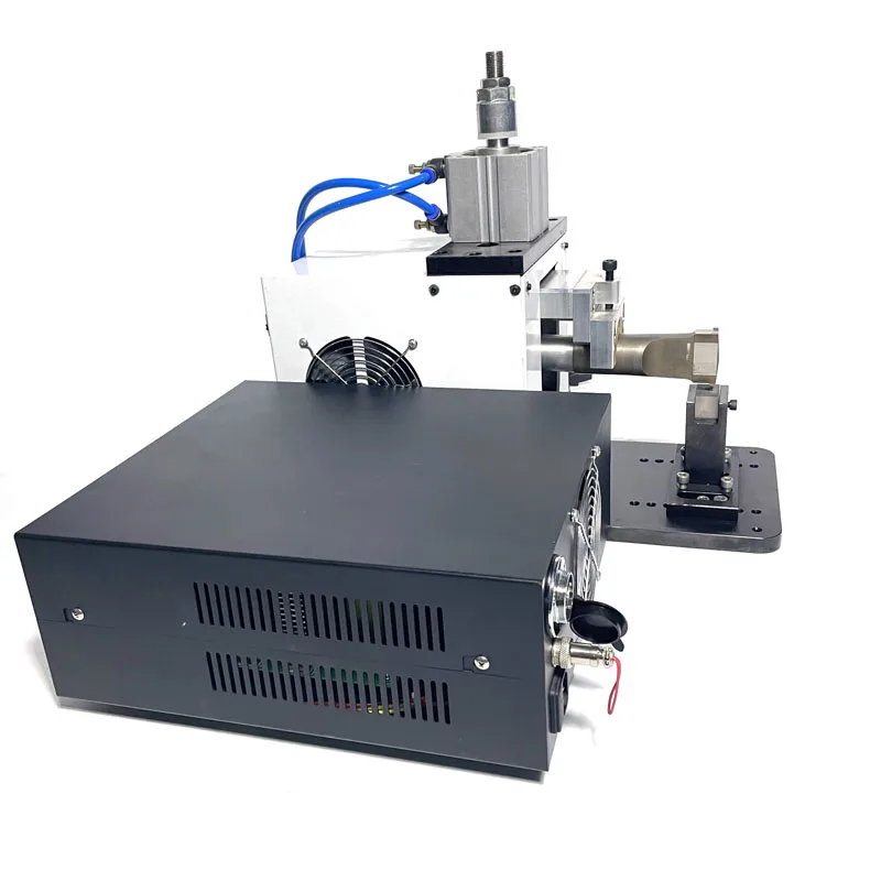 20K 2000W Ultrasonic Spot Welding Machine Welding Of Copper To Laminate Circuit Board