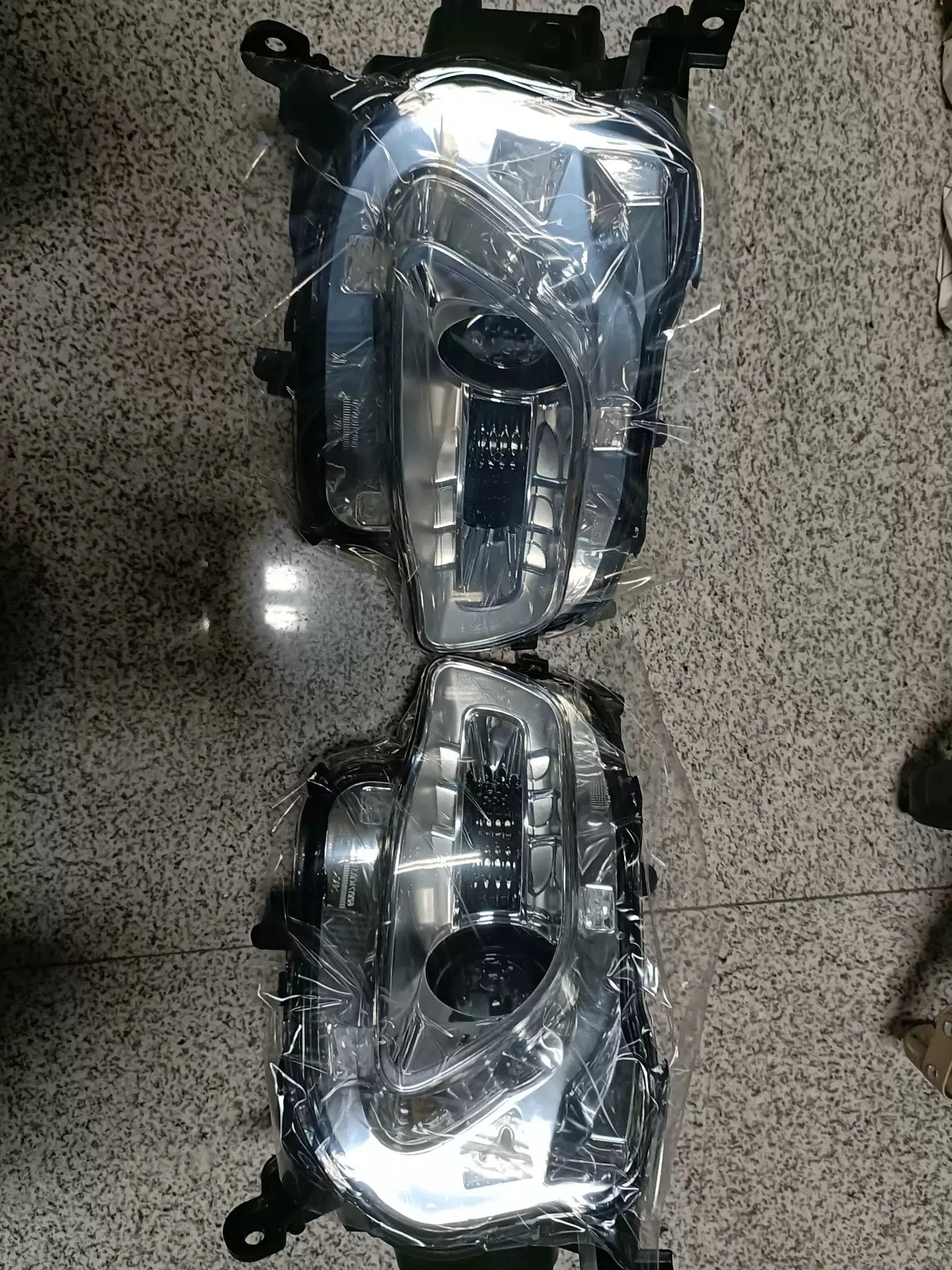 

Car Headlight assembly For Jeep Cherokee led DRL daytime running light turn signal head lamp