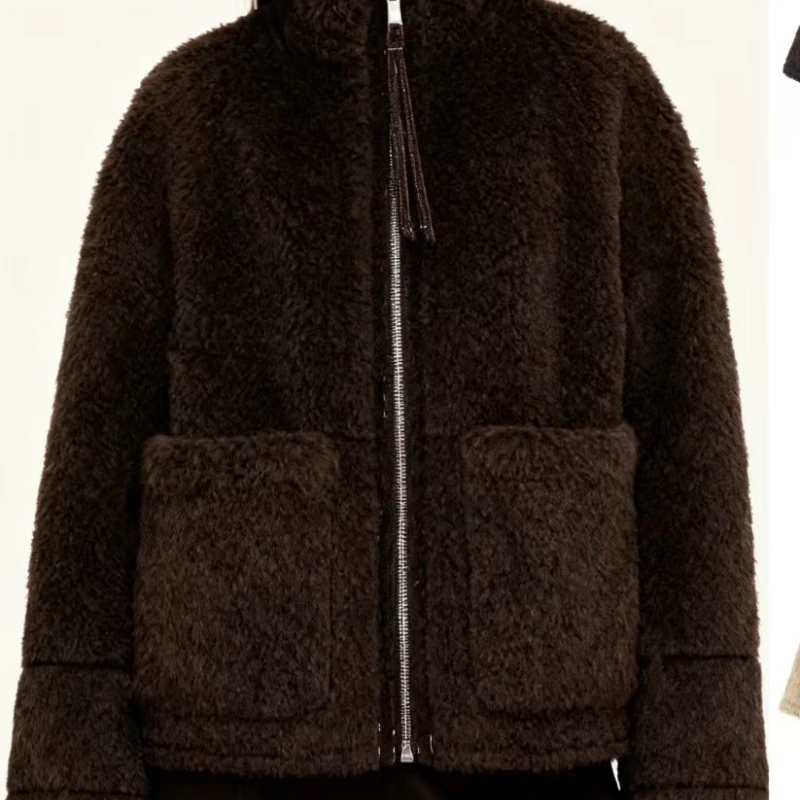 

Women's Versatile Turtleneck Long Sleeve Pocket Fur Integrated Jacket