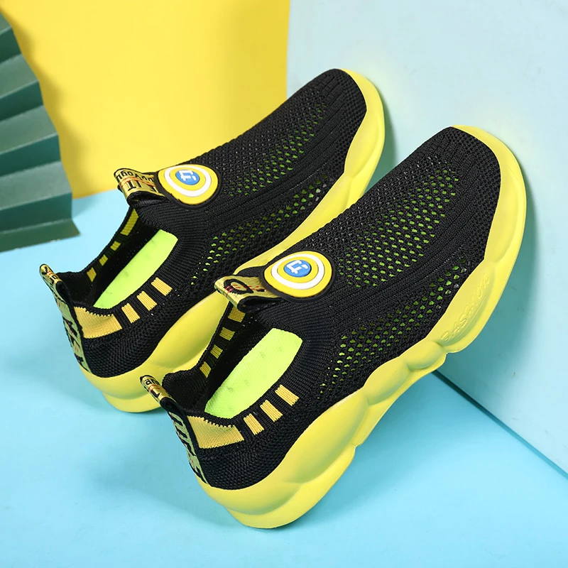 

Kids Summer Daily Trainers Breathable Hollow Mesh Upper Soft Cushion Outsole Outdoor Running Casual Sneaker Shoe