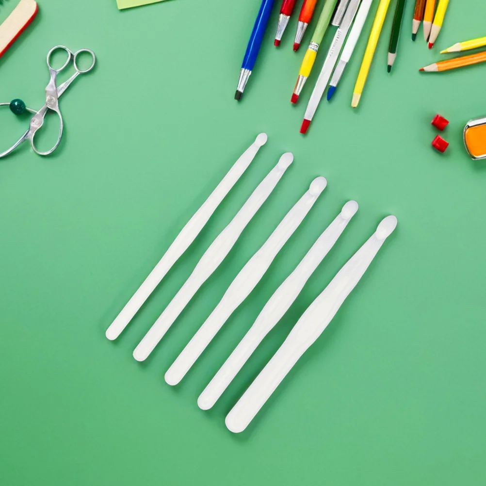 

9Pcs Plastic Crochet Needles Set Lace Crochet Tools for Handmade Yarn Crafts Crocheting Hooks DIY Knitting Accessories