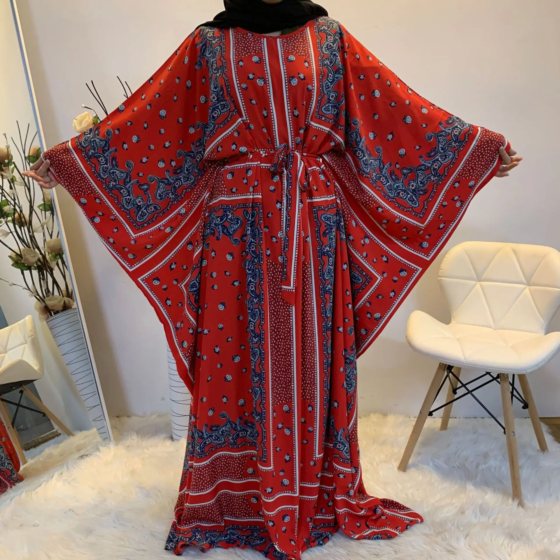 Manica a pipistrello Abito lungo di grandi dimensioni Musulmano Dubai Abaya Stampa floreale Eleganza Islam Abbigliamento Abiti per le donne Vestido Longo Feminino
