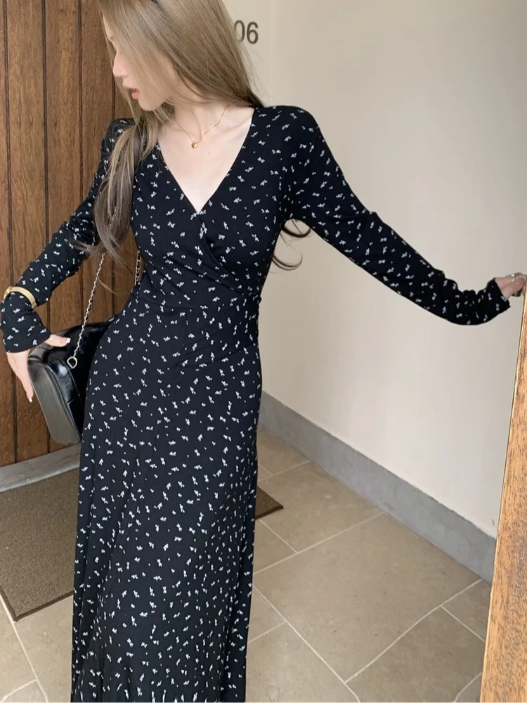 

plus Size Floral Print Dress V Neck Slimming Base Layer Long Skirt Korean Style Commute a Line Dress Autumn New Arr...
