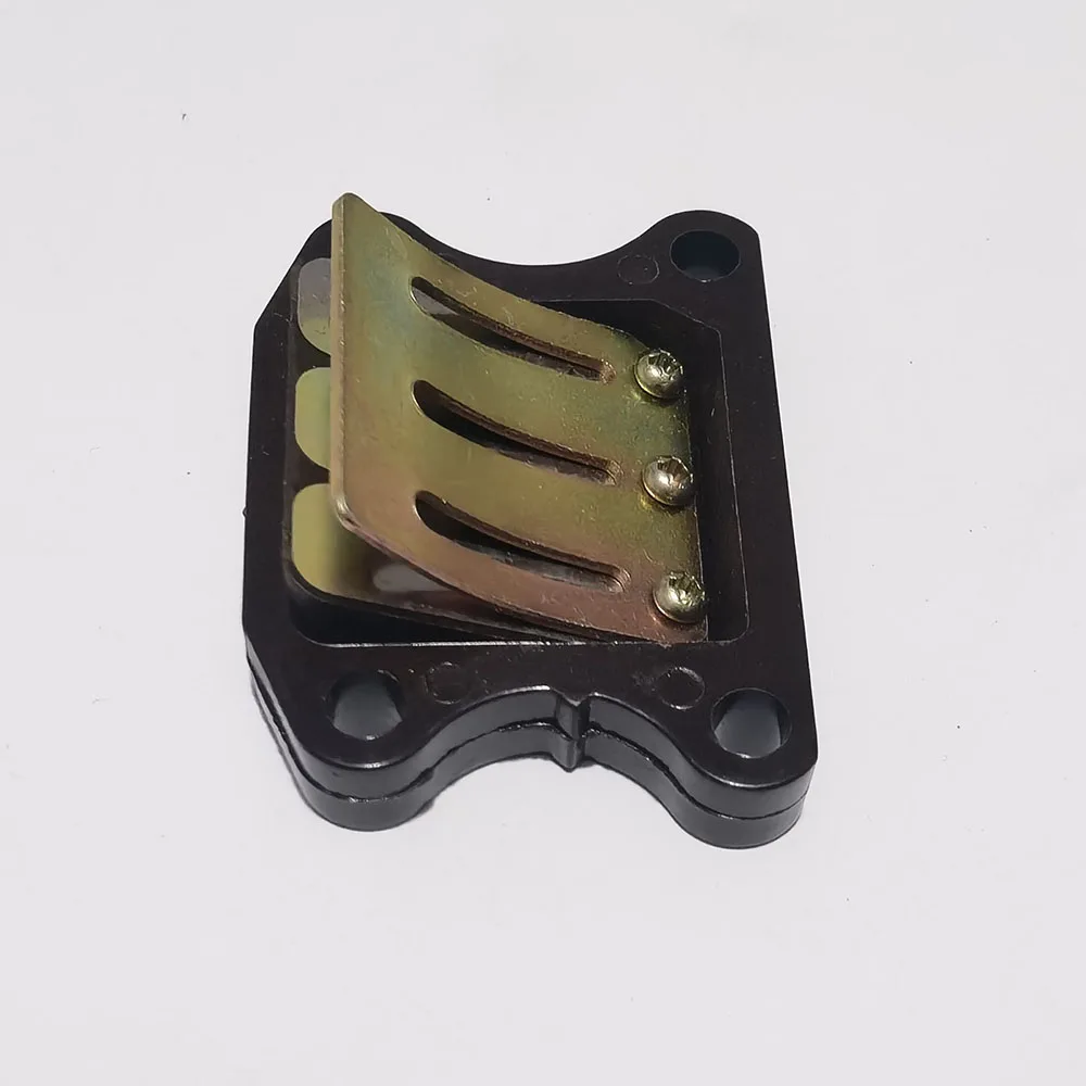 Reed Valve Block With Petals  Assy For HONDA DIO SK50 MN AF27 DIO50 LEAD90 50cc Two-Stroke Moped Scooter Valves Motorcycle