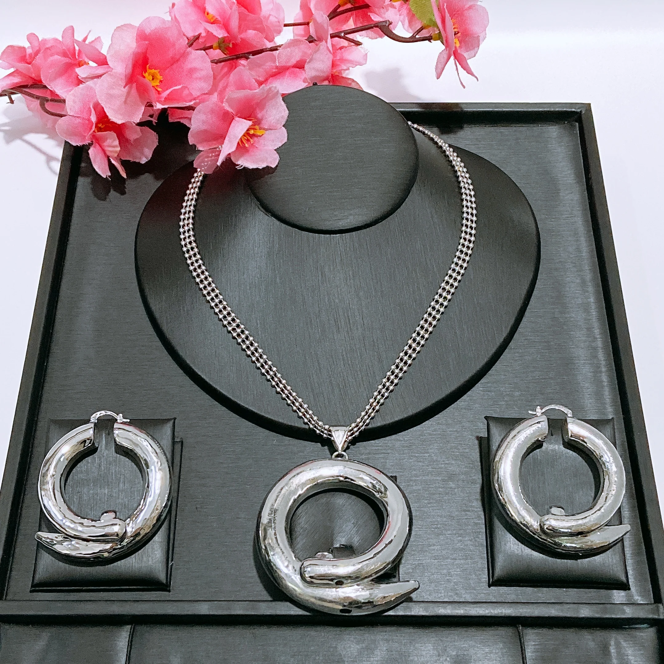 Yulaili Exquisite Necklace Wedding Party OOTD Outfit Accessories Gold Plated Jewelry Set for Women Gift HK1049Y