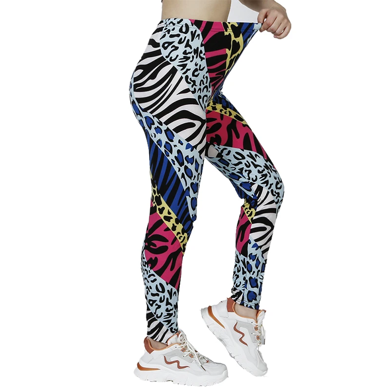 PD267 New Colorful Stripe Leopard Pattern Fashionable and Novel Outgoing Sexy Women\'s 9-point Underpants