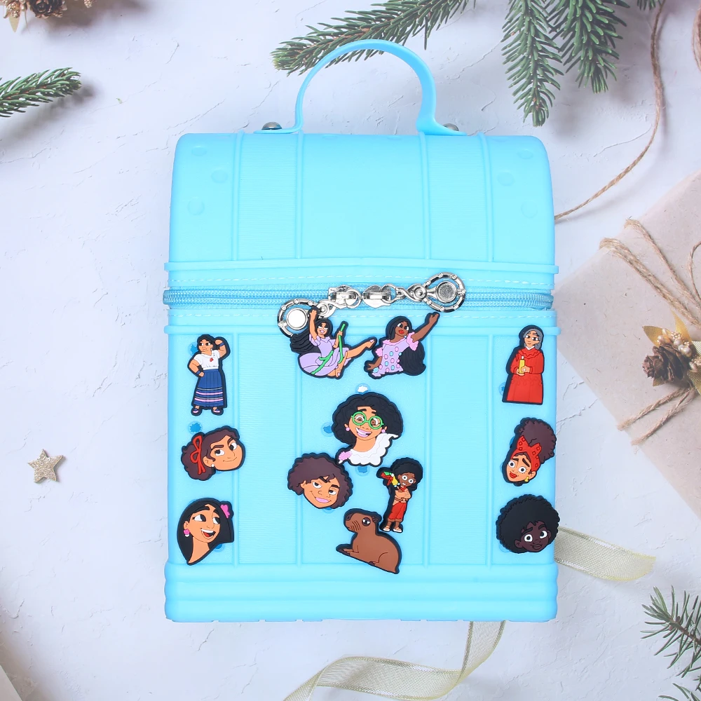 Pojedyncze wyprzedaże 1 szt. Popularne animowane dekoracje wisiorki akcesoria do butów PVC klamra do prezenty bożonarodzeniowe na imprezę dla dzieci