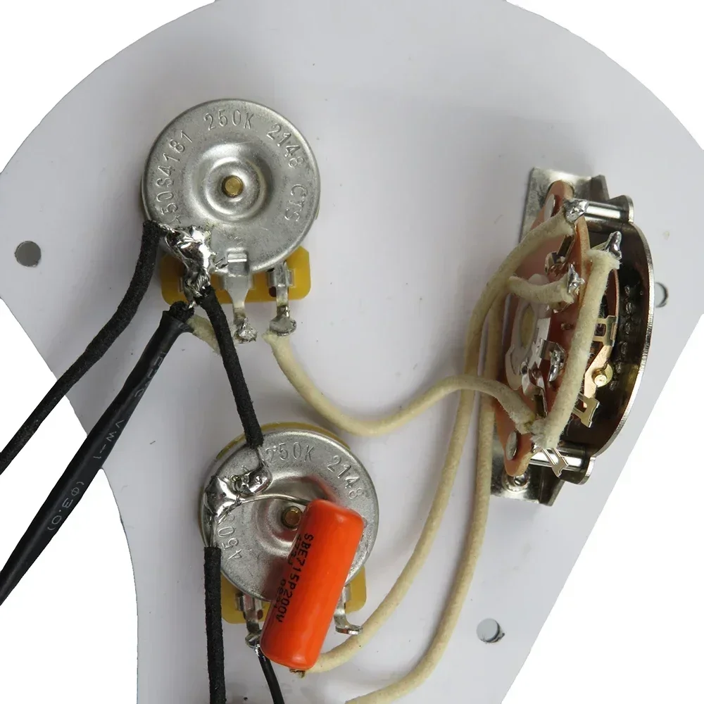 

"Guitar Pickup Harness with 3x 250K Copper Shaft Potentiometers – Complete Wiring Kit for Electric Guitar"